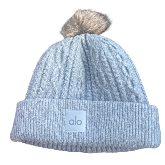 Roncalli Soccer – Cozy Pom Beanie – Designers Lounge - View #3